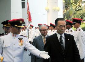 Japan-Singapore defense chiefs meet in Singapore